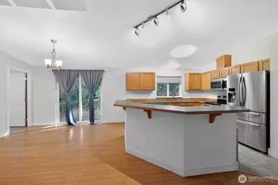 24382 Catamount Lane NW, Poulsbo, WA 98370 - Photo 5