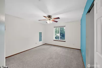 24382 Catamount Lane NW, Poulsbo, WA 98370 - Photo 17