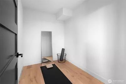 2558 30th Avenue W, Seattle, WA 98199 - Photo 23