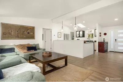 1524 Toe Jam Hill Road NE, Bainbridge Island, WA 98110 - Photo 3