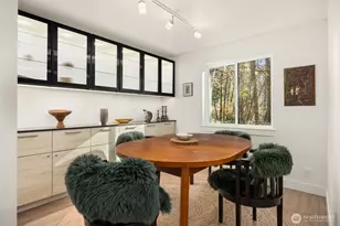 1524 Toe Jam Hill Rd NE, Bainbridge Island, WA 98110 - Photo 11