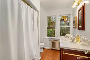 3419 E Laurelhurst Dr NE, Seattle, WA 98105 - Photo 33