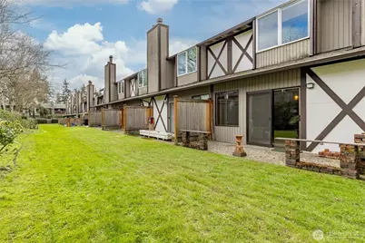 317 SW 112th Street #302, Seattle, WA 98146 - Photo 1