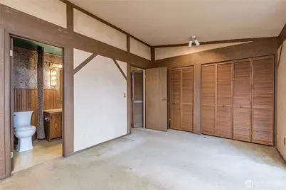 317 SW 112th Street #302, Seattle, WA 98146 - Photo 19