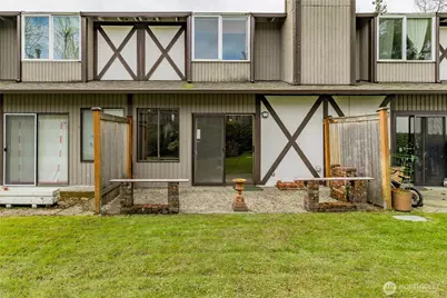 317 SW 112th Street #302, Seattle, WA 98146 - Photo 9