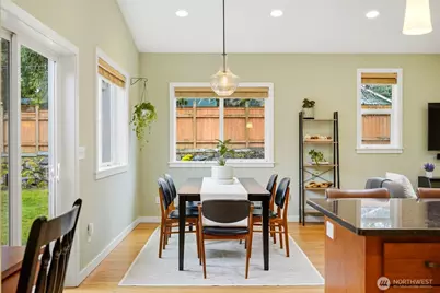 7804 200th Street SW, Edmonds, WA 98026 - Photo 15