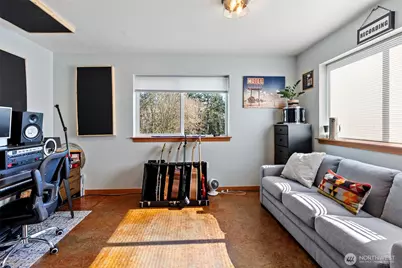 3040 Classic Avenue NE, Bremerton, WA 98310 - Photo 29