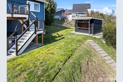 3040 Classic Avenue NE, Bremerton, WA 98310 - Photo 33