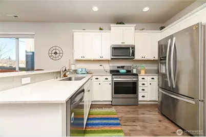 6618 284th Street NW, Stanwood, WA 98292 - Photo 9