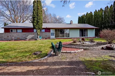 4059 NE Dunn Street, Moses Lake, WA 98837 - Photo 1
