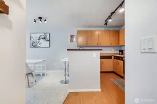 4020 Aurora Ave N, Seattle, WA 98104 - Photo 13