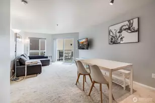 4020 Aurora Ave N, Seattle, WA 98104 - Photo 19