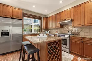 303 Bellevue Way SE, Bellevue, WA 98004 - Photo 7