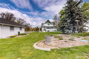 633 Lower Hogeye Rd, Waitsburg, WA 99361 - Photo 33