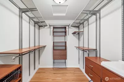 5720 59th Avenue NE, Seattle, WA 98105 - Photo 19