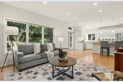 5720 59th Avenue NE, Seattle, WA 98105 - Photo 11