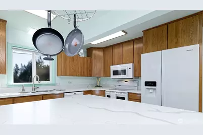 703 S 15th Street, Shelton, WA 98584 - Photo 9