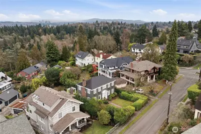 1612 22nd Avenue E, Seattle, WA 98112 - Photo 25