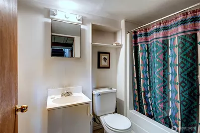 1612 22nd Avenue E, Seattle, WA 98112 - Photo 19