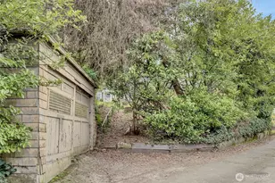 1612 22nd Ave E, Seattle, WA 98112 - Photo 29