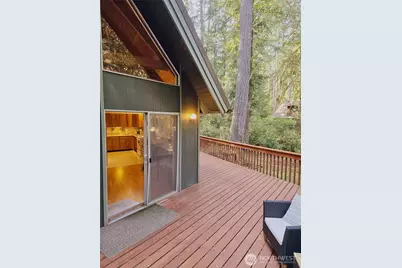 639 E Pitcairn Place, Shelton, WA 98584 - Photo 1