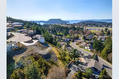 2307 Antone Way, Anacortes, WA 98221 - Photo 11