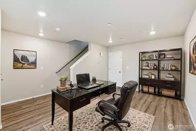 17411 118th Avenue Ct E #B, Puyallup, WA 98374 - Photo 5