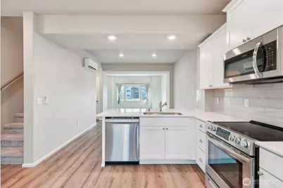 17411 118th Avenue Ct E #B, Puyallup, WA 98374 - Photo 11