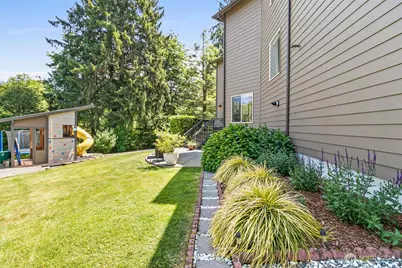 32794 Abrams Avenue, Black Diamond, WA 98010 - Photo 39