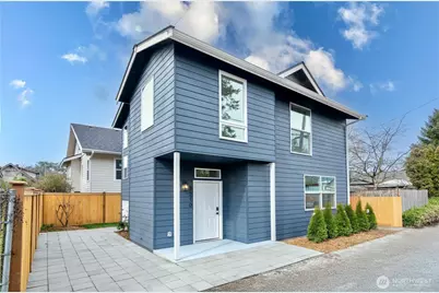 3210 35th Avenue S, Seattle, WA 98144 - Photo 1