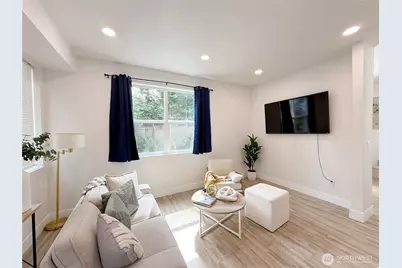 3210 35th Avenue S, Seattle, WA 98144 - Photo 9