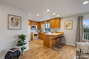 2411 E 13th St, Bremerton, WA 98310 - Photo 7