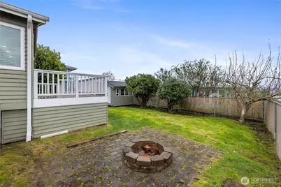 2411 E 13th Street, Bremerton, WA 98310 - Photo 29