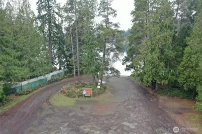 721 E Phillips Lake Loop Road, Shelton, WA 98584 - Photo 15