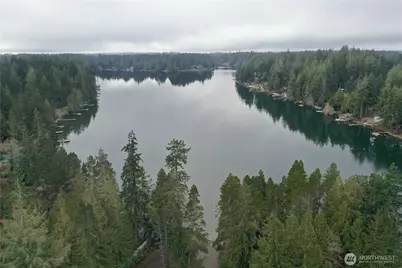 721 E Phillips Lake Loop Road, Shelton, WA 98584 - Photo 21