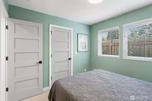 3013 61st Ave SW, Seattle, WA 98116 - Photo 9