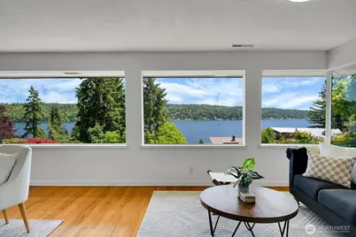 12725 42nd Avenue NE, Seattle, WA 98125 - Photo 5