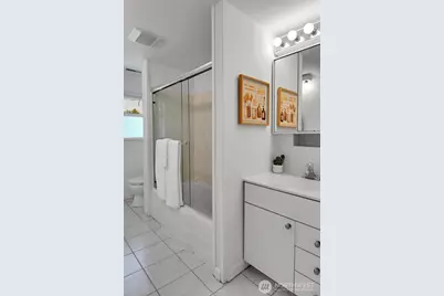 12725 42nd Avenue NE, Seattle, WA 98125 - Photo 23