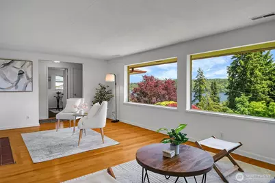 12725 42nd Avenue NE, Seattle, WA 98125 - Photo 3