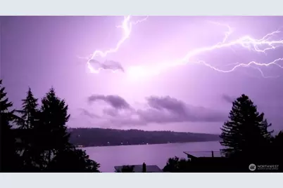 12725 42nd Avenue NE, Seattle, WA 98125 - Photo 7