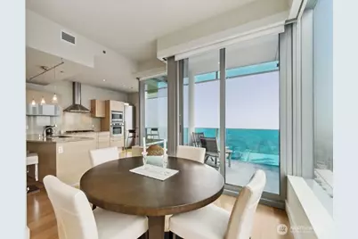 737 Olive Way #3705, Seattle, WA 98101 - Photo 23