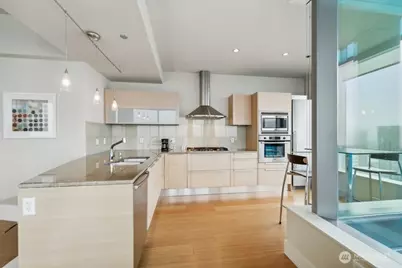 737 Olive Way #3705, Seattle, WA 98101 - Photo 19