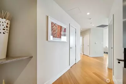 737 Olive Way #3705, Seattle, WA 98101 - Photo 33