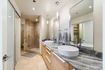 737 Olive Way #3705, Seattle, WA 98101 - Photo 29