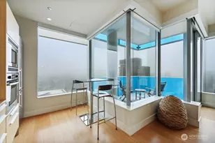 737 Olive Way, Seattle, WA 98101 - Photo 21