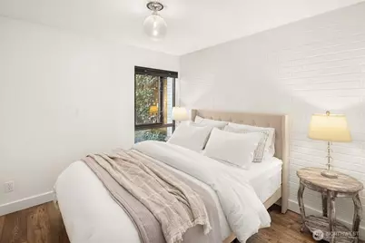7 Highland Drive #101, Seattle, WA 98109 - Photo 7