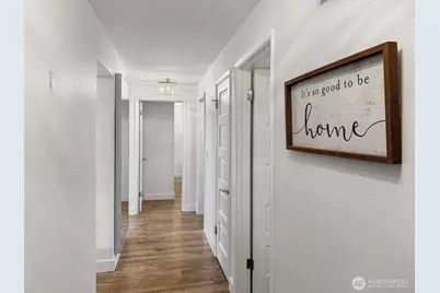 7 Highland Drive #101, Seattle, WA 98109 - Photo 5