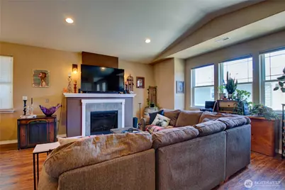 1078 Vail Lane, Burlington, WA 98233 - Photo 9