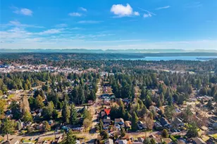 1709 NE 117th St, Seattle, WA 98125 - Photo 37