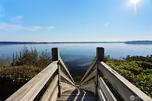 212 Tala Shore Dr, Port Ludlow, WA 98365 - Photo 3